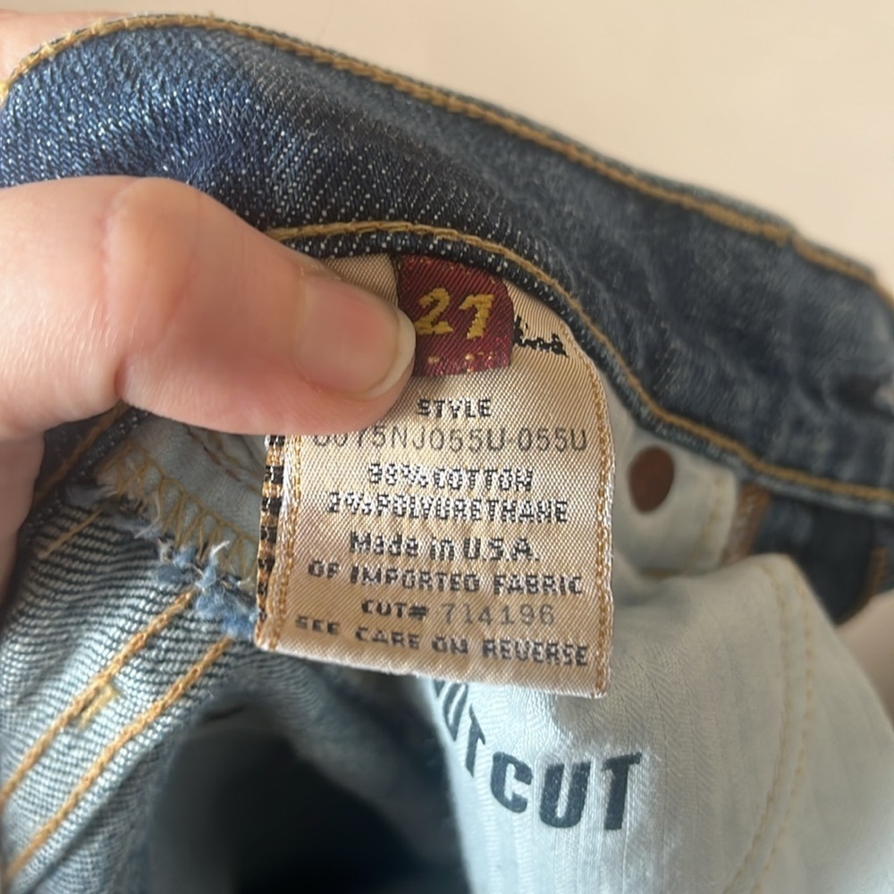 7FAM Blue Distressed Denim Lowrise Bootcut Jean Size 27 Y2K - Picture 5 of 10